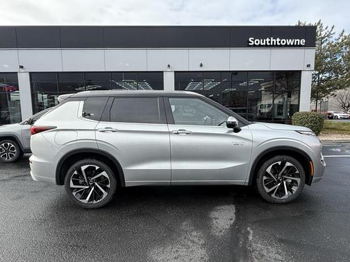 2025 Mitsubishi Outlander PHEV SEL EDITION