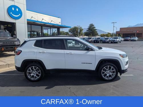 2022 Jeep Compass Latitude Lux