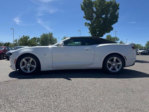 Summit White 2020 Chevrolet Camaro 1LT
