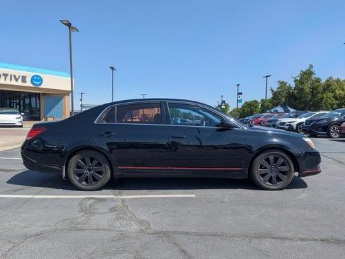 2005 Toyota Avalon