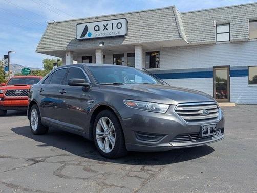 2016 Ford Taurus SEL