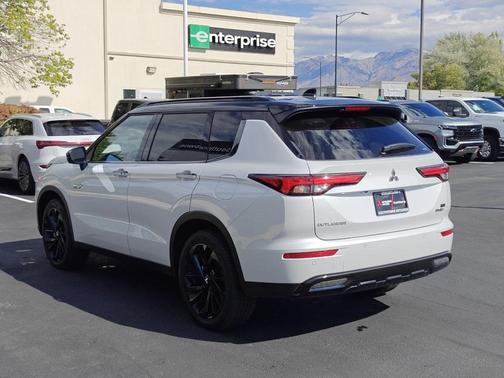 2025 Mitsubishi Outlander PHEV SEL EDITION