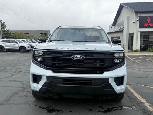 Silver Metallic 2025 Ford Expedition Max Active