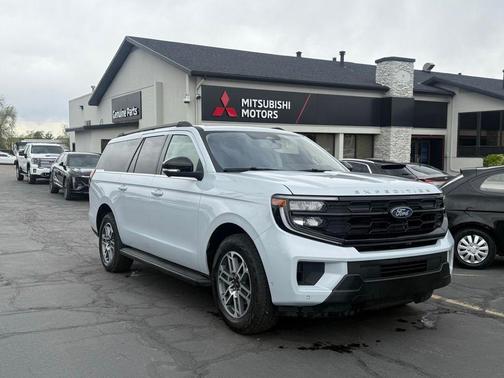 Silver Metallic 2025 Ford Expedition Max Active