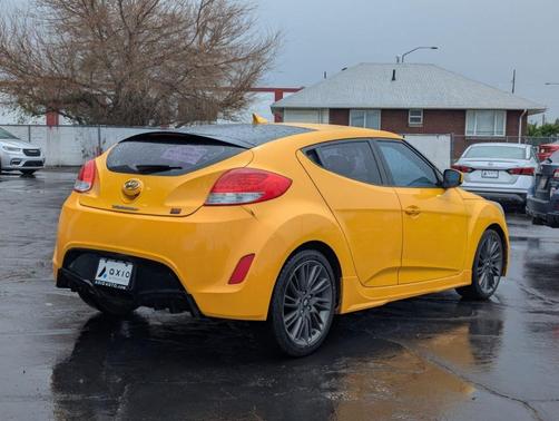 26.2 Yellow 2013 Hyundai Veloster RE:MIX
