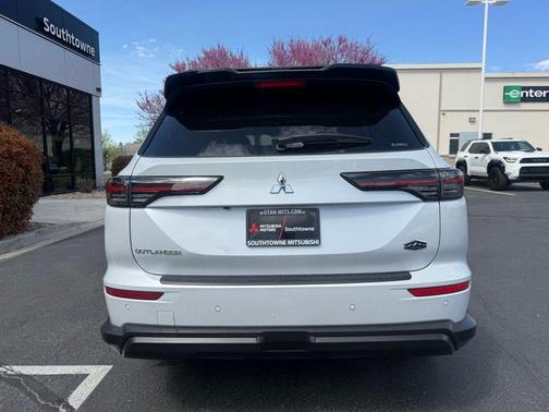 2026 Mitsubishi Outlander 