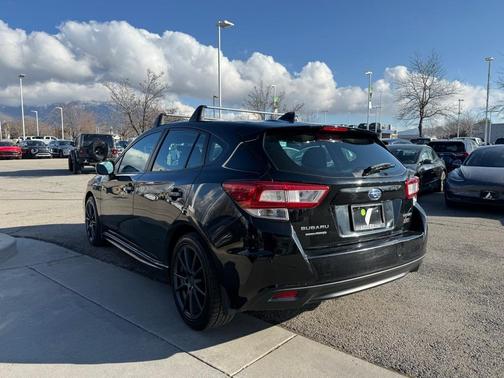 2019 Subaru Impreza 2.0i Sport