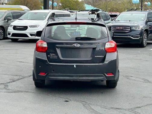 2012 Subaru Impreza 2.0i