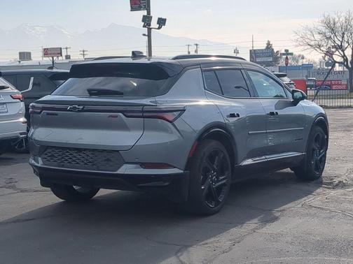 2025 Chevrolet Equinox EV RS