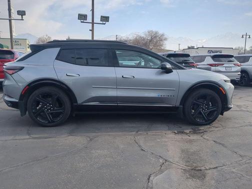 2025 Chevrolet Equinox EV RS