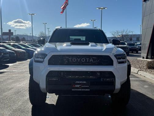 2025 Toyota 4Runner Hybrid TRD PRO