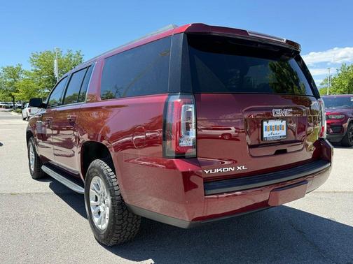 Crimson Red Tintcoat 2019 GMC Yukon XL SLT