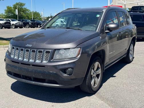 Granite Crystal Clearcoat Metallic 2016 Jeep Compass Latitude