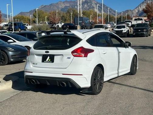 2017 Ford Focus RS Base