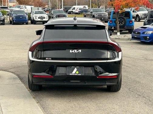 2023 Kia EV6 Wind
