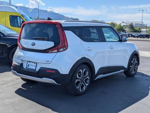 Snow White Pearl 2020 Kia Soul X-Line