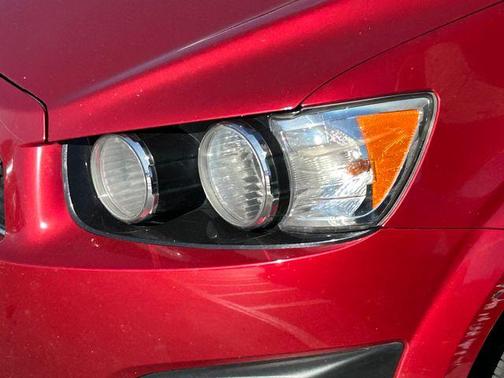 2012 Chevrolet Sonic 1LT