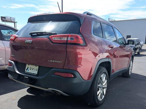 Deep Cherry Red Crystal Pearlcoat 2014 Jeep Cherokee Limited