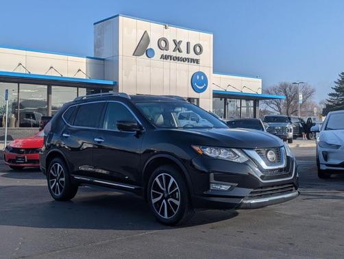 2020 Nissan Rogue SL