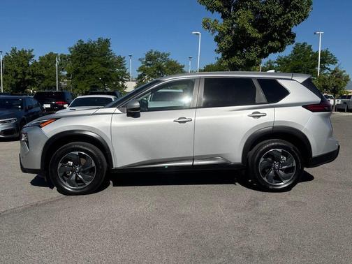 Brilliant Silver Metallic 2025 Nissan Rogue SV