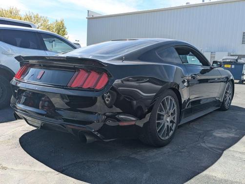 2016 Ford Mustang EcoBoost