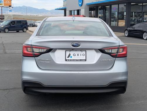 Ice Silver Metallic 2022 Subaru Legacy Premium