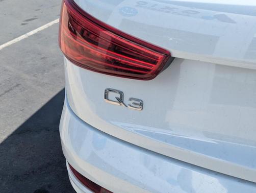 2016 Audi Q3 2.0T Prestige