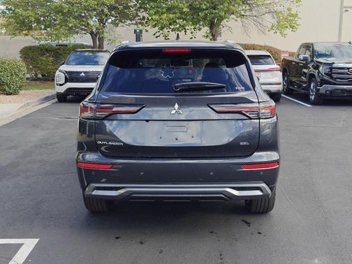 2025 Mitsubishi Outlander