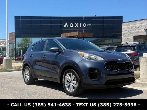 Pacific Blue 2019 Kia Sportage LX
