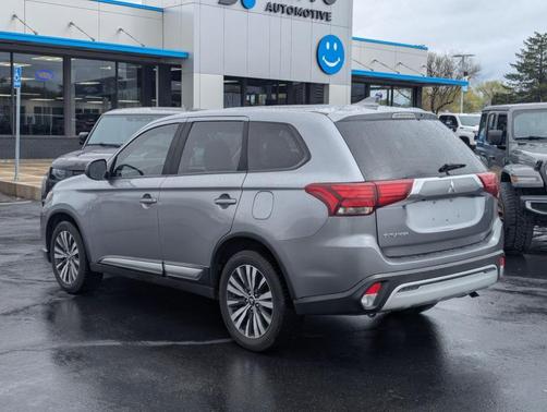 Gray 2020 Mitsubishi Outlander