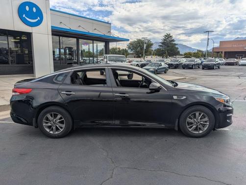 2016 Kia Optima LX Turbo