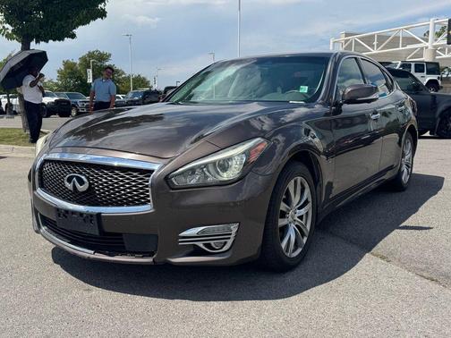 Chestnut Bronze 2015 INFINITI Q70 3.7