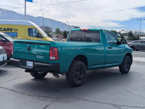 Bright White Clearcoat 2021 RAM 1500 Classic Tradesman