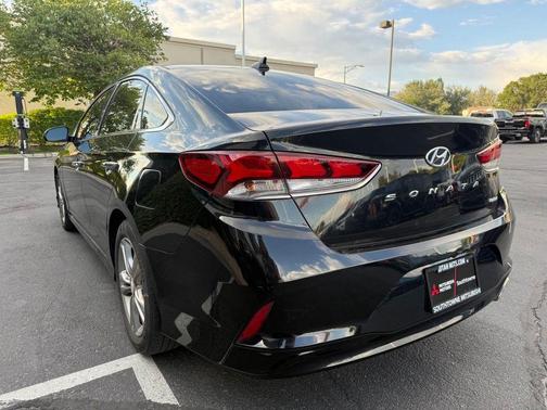Phantom Black 2018 Hyundai SONATA Limited