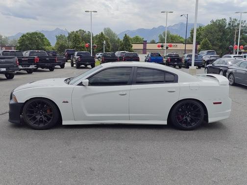 2012 Dodge Charger SRT8