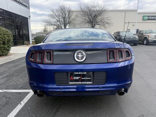 2013 Ford Mustang V6