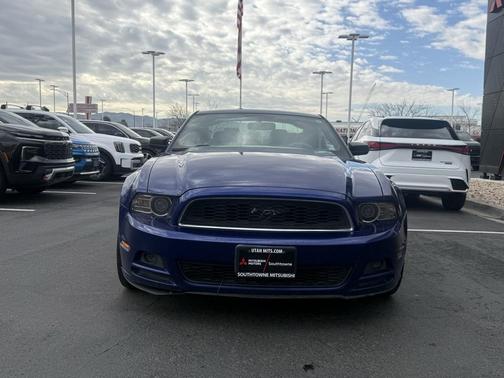 2013 Ford Mustang V6