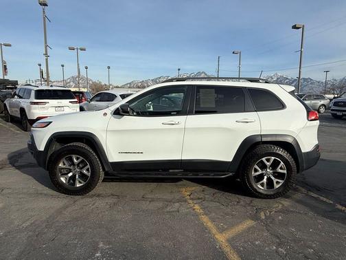 2016 Jeep Cherokee Trailhawk