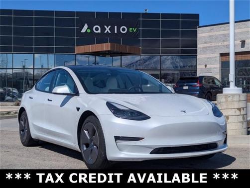2021 Tesla Model 3 Standard Range Plus