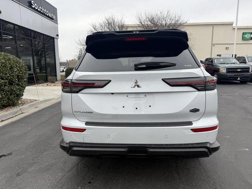 2026 Mitsubishi Outlander 