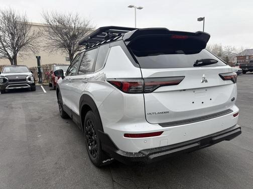 2026 Mitsubishi Outlander 