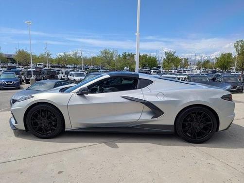 2022 Chevrolet Corvette Stingray w/2LT