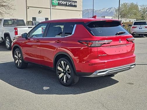 2025 Mitsubishi Outlander