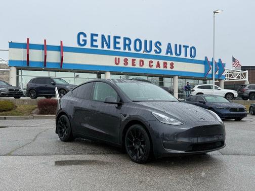 2024 Tesla Model Y Long Range