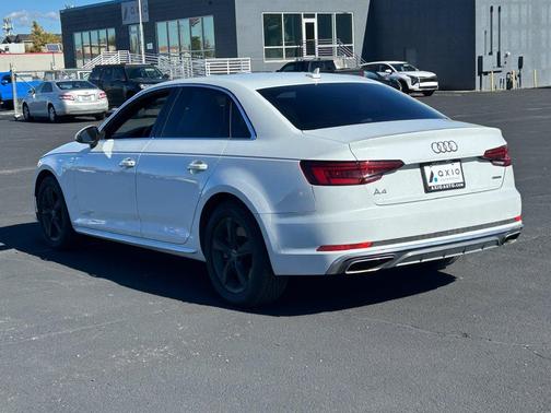 Glacier White Metallic 2019 Audi A4 2.0T Premium