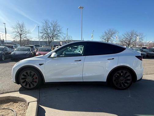 2022 Tesla Model Y Performance