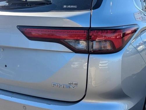 2023 Mitsubishi Outlander PHEV