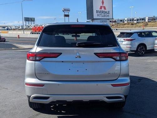 2023 Mitsubishi Outlander PHEV