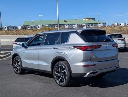 2023 Mitsubishi Outlander PHEV