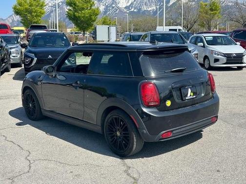 2023 MINI SE Hardtop BASE